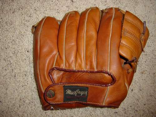 Gus Bell MacGregor G117 Back